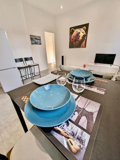 Excellent T2 - Moderne & Tout Equipe Avec Parking Grenoble Extérieur photo